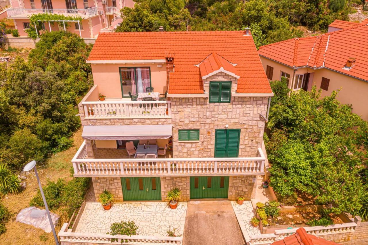 Apartman Grosic Brna Exterior foto