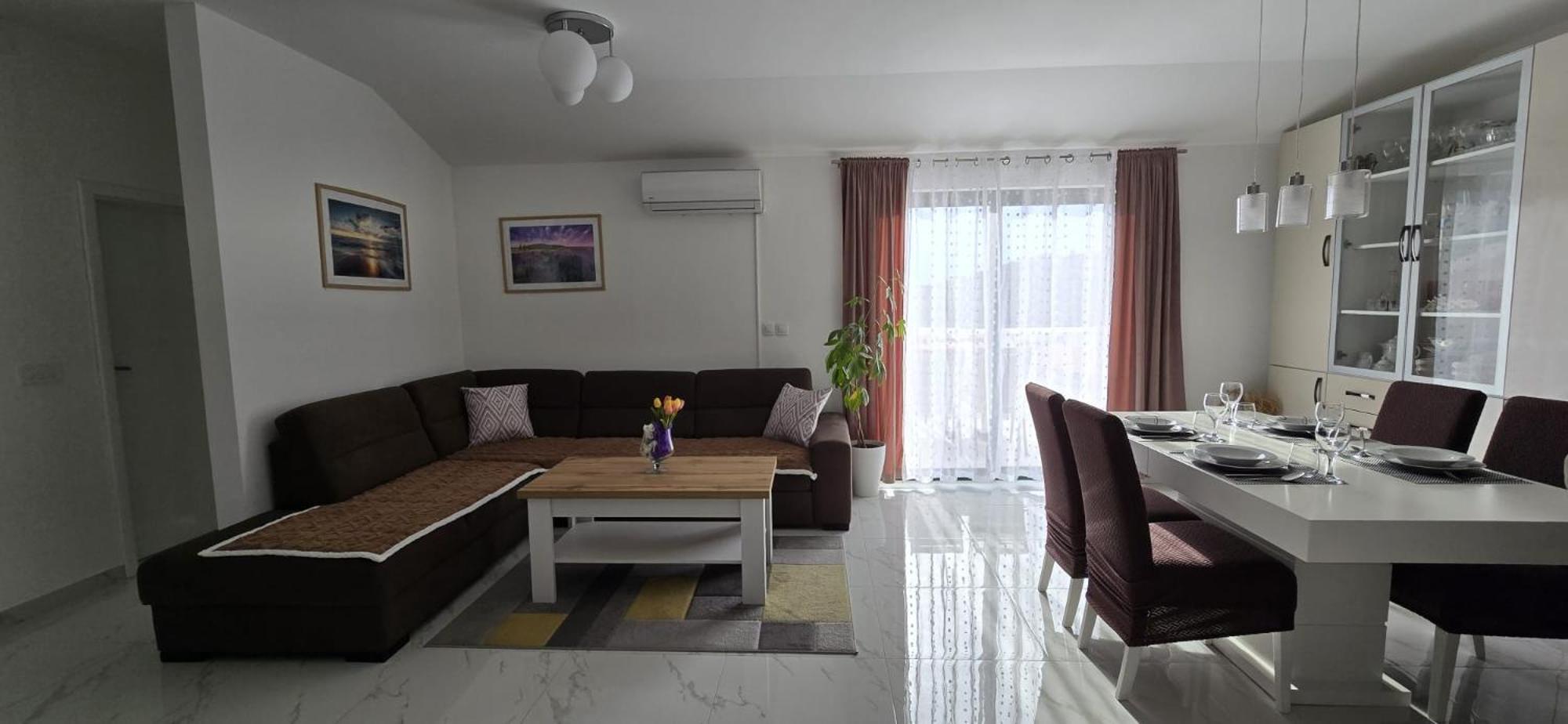 Apartman Grosic Brna Exterior foto