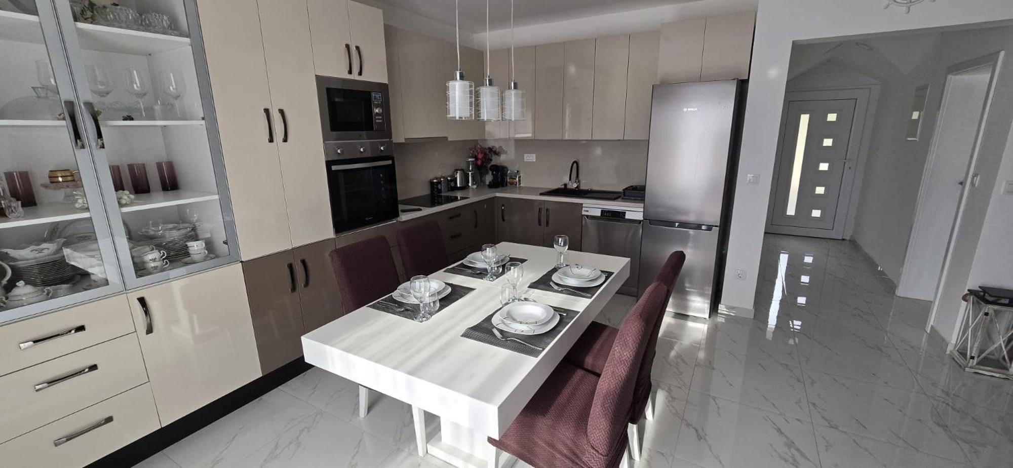 Apartman Grosic Brna Exterior foto